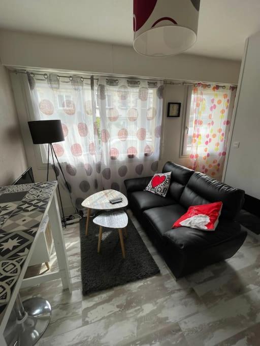 Brest Saint-Marc : Appart T1 Bis Bien Situe Wifi Экстерьер фото